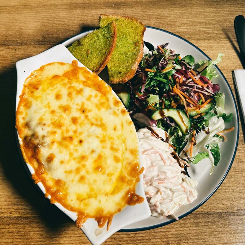 quintrell-inn-homemade-lasagne